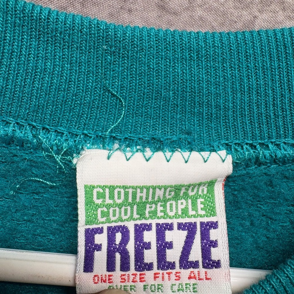 Vintage 1993 Betty Boop Freeze Teal Heart Graphic Sweatshirt Double Sided OSFA - Picture 4 of 10